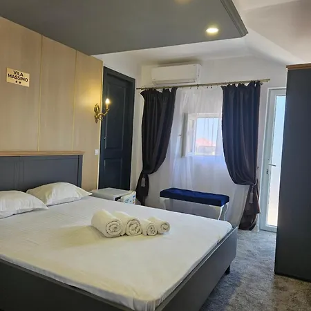 Massimo בית הארחה אפורי נורד